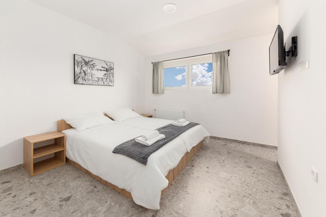 B&B Alba Ajdovščina Eksteriør bilde